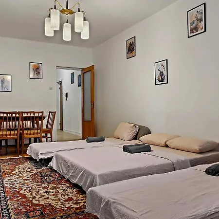 Afi Mall 3 Bedrooms Apartment - Perfect For Families Or Groups-2