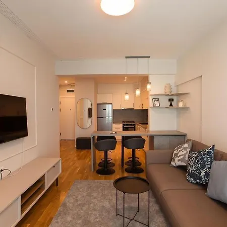 Escapism - Premium 1Br Apartment With Parking-3