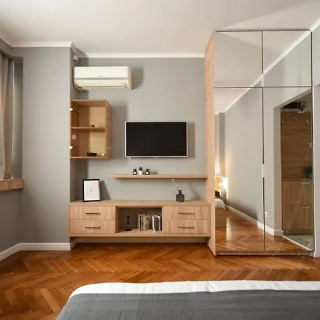 City Center Getaway - Cozy Accommodation For Your Perfect Stay-2