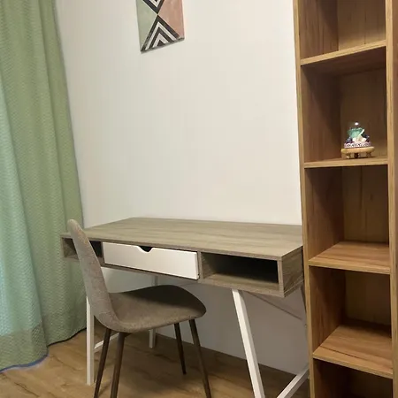 Stylish Studio With Balcony At Exigent Plaza - 04-2