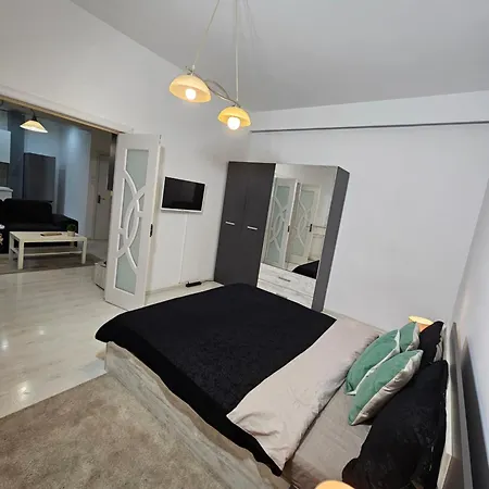White Apartment By Hilton II-3