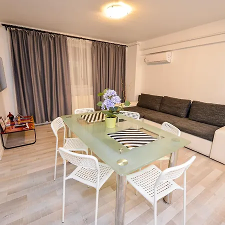 Central Unirii - Deluxe Apartments-3