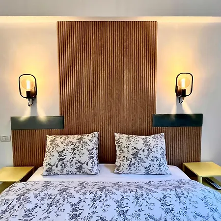 Calea Victoriei Luxe - Elegant Apartment With Balcony-3