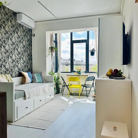 Harmony Studio - Elegant Escape Near Ateneu-3