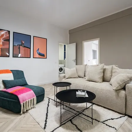 Cismigui Park 2 Bedrooms Apartment 16-3