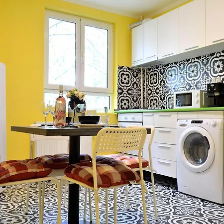 Cozy 2 Rooms Apartment Drumul Taberei-2