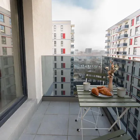 Soni Exclusive Apartments Plaza With Private Parking & Self Check-In-2