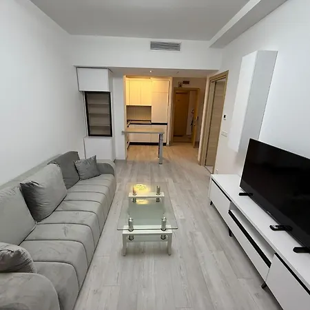 Cataleya Suites Apartament'S-2