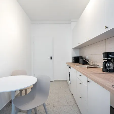Plaza Residence Studio 214-3