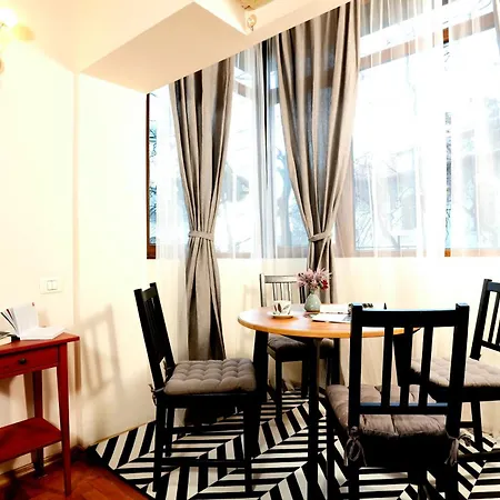 Cozy & Roomy -3Bdr Near Old Town - Chill & Relax-3