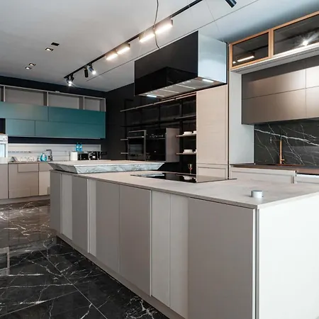 High-End Apartments & Penthouse With Terrace-3