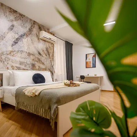Cultural Gems- Modern 1Br Apartments Near Museums-2