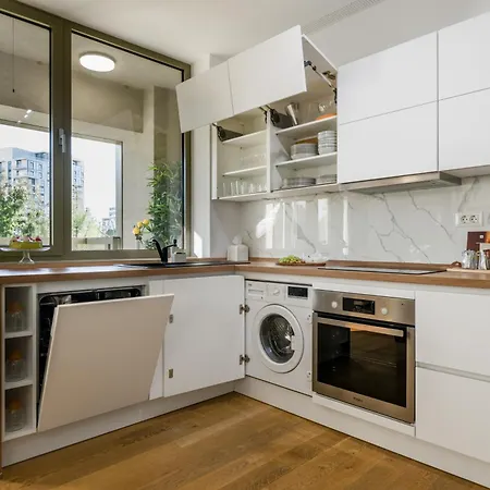 Mido Green Apartment With Private Parking & Self-Check-In-2