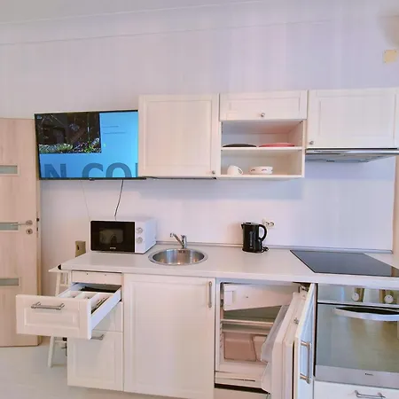 Central Pearl Studio-3