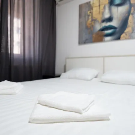 Luno Apartment-2