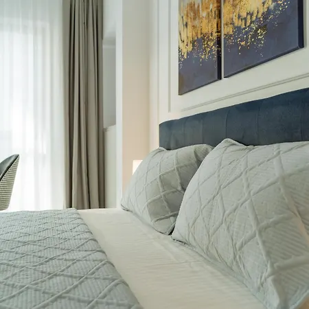 Green Charm Plaza Apartment Lujerului-3