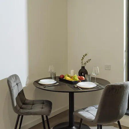Nexus Olive Studio Plaza-2