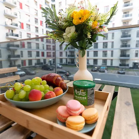 Soni Exclusive Apartments 1218 Plaza With Private Parking & Self Check-In-2