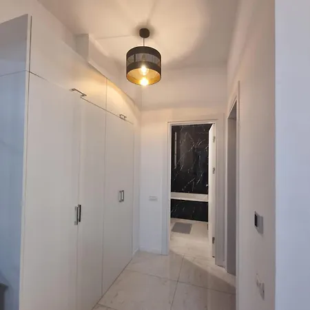 Sirenelor Apartment-3