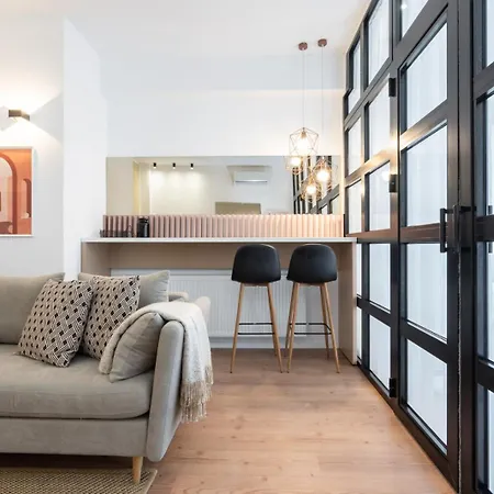 Glamorous Design Apartament In Calea Victoriei-3