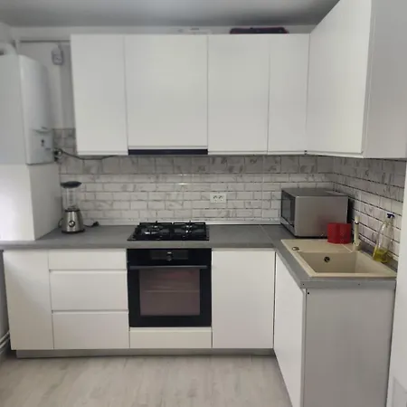 Gara De Nord 3 Rooms Apartment Superb City View-3