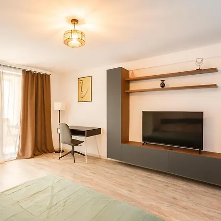 Central Riverside Studio 71 Plus Free Parking-2