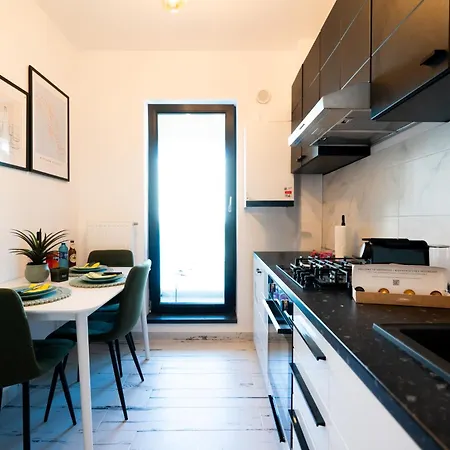 Soni Exclusive Studio 389 Plaza With Private Parking & Self Check-In-3