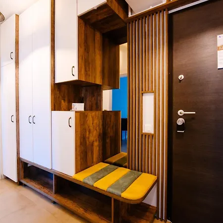 Smart Stay Plaza-3