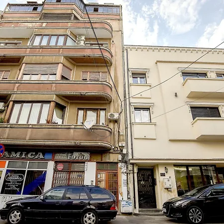 Metropole Apartments Old Town-3