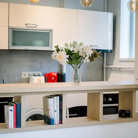 Urban Nest - Stylish Apartment In Central Bucharest Near Gara De Nord-3