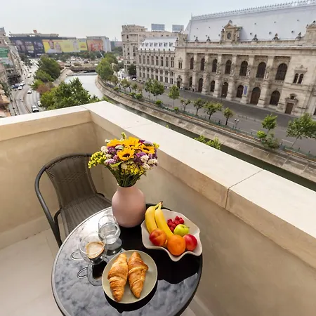 Aiastay Bucharest River Apartments-3