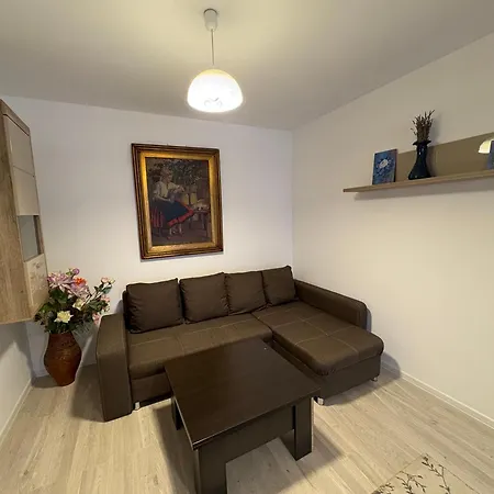 Urban Retreat Apartment-2