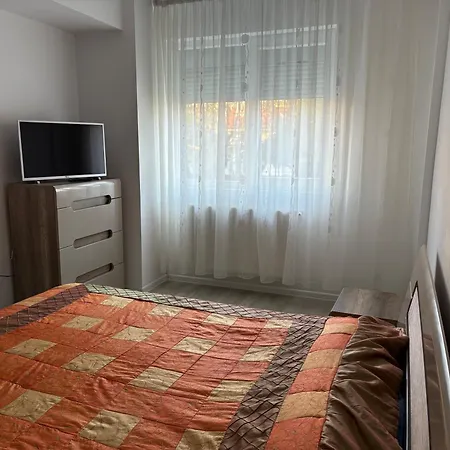 Urban Retreat Apartment-3