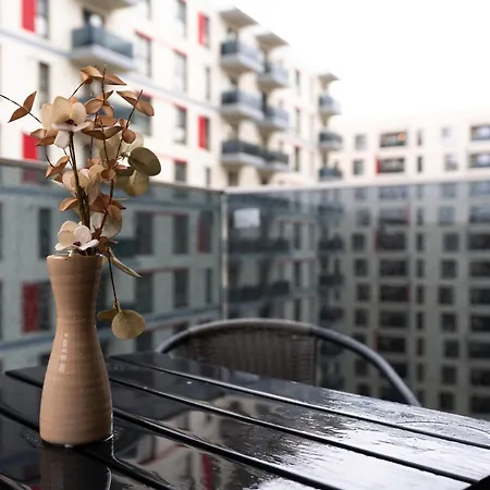 Soni Exclusive Apartments 336 Plaza With Private Parking & Self Check-In-3