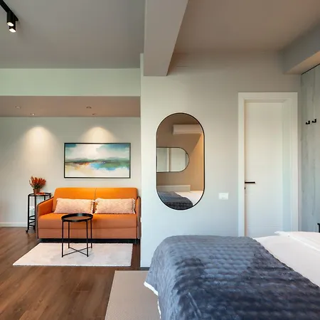 Ultra Central Apartments - Unirii & Old Town-2