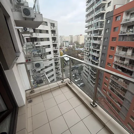 Vitan Deluxe Two-Bed Suite With Free Parking-3