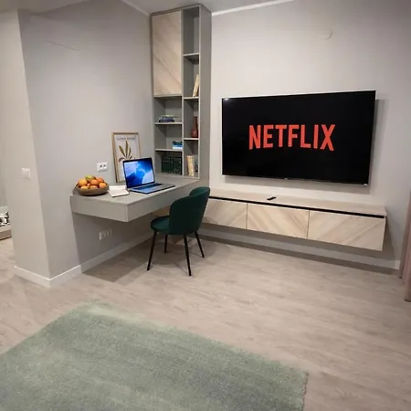 The Ascend Luxury Flat 2 Room Apartment-3
