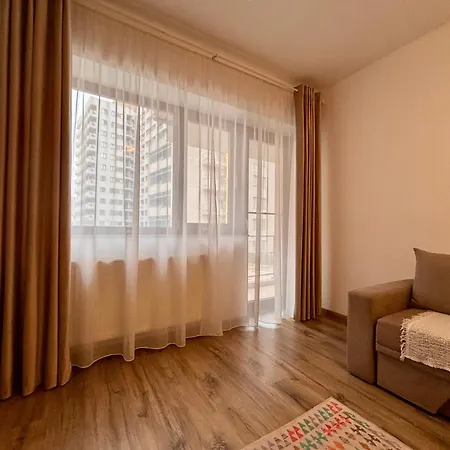 Bellagio - Cozy Apartment With Free Parking & Gym-2