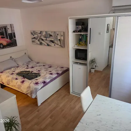 Mexonia Apartments-2