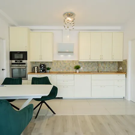 Smile Apartments-3