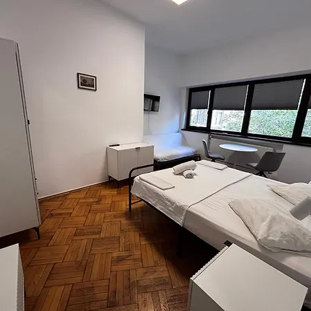 Iancu Apartments-3