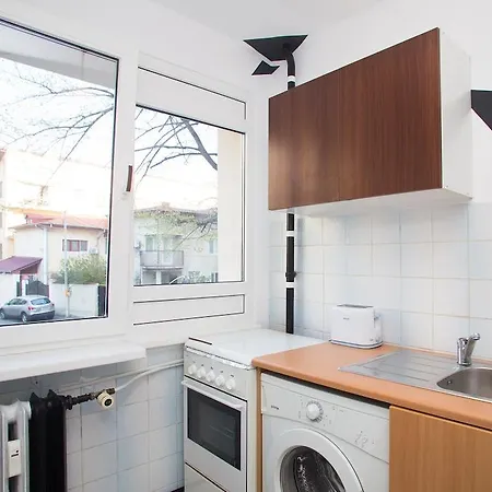 Residence 30 - Cool Apartments With Garden View, No Air Conditioning Needed-2