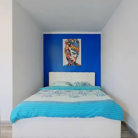 Luxury Olimpia Studio In Bucharest, With Netflix App-2