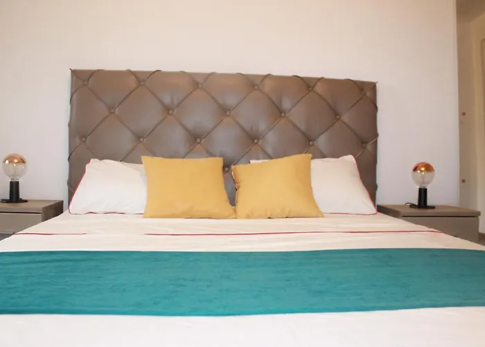 Studio Turquoise Victoria Bucureşti