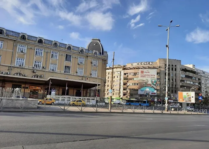 Luxury City Center Apartment - Bucharest Railways Station