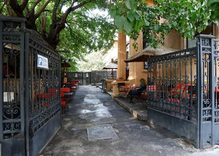 Hidden Nest Cozy Stay Bucureşti