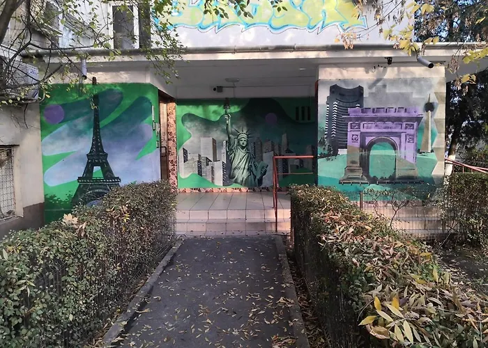 STUDIO Piata Victoriei  Bucureşti