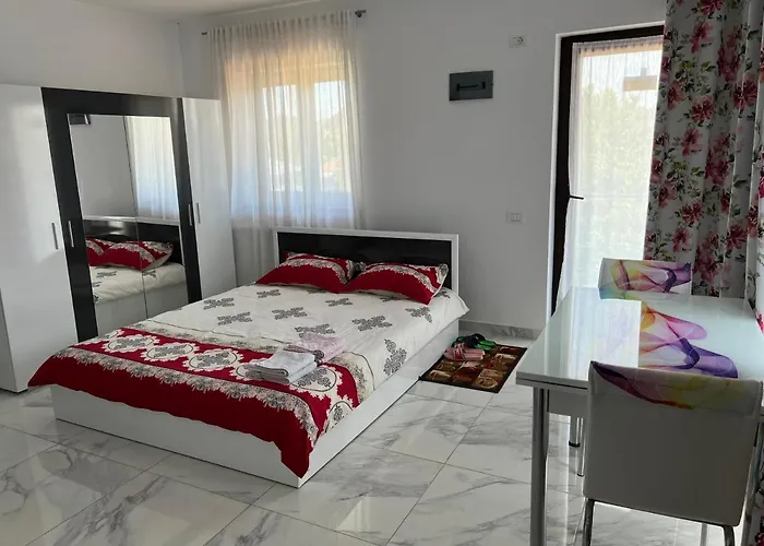 Home Naya Bucureşti