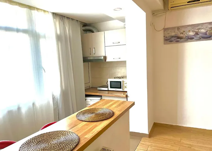 Victoriei studio Bucureşti
