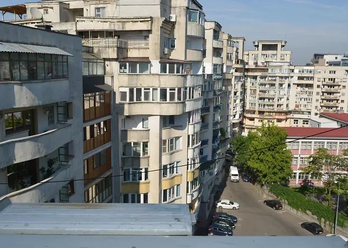 Iulia Studio 9 Bucureşti